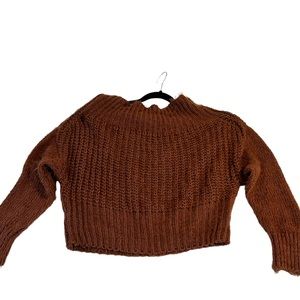 Super soft and comfy sweater - size large